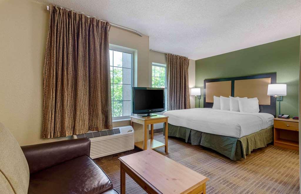 Extended Stay America Suites - Atlanta - Marietta - Powers Ferry Rd Sandy Springs Habitación foto